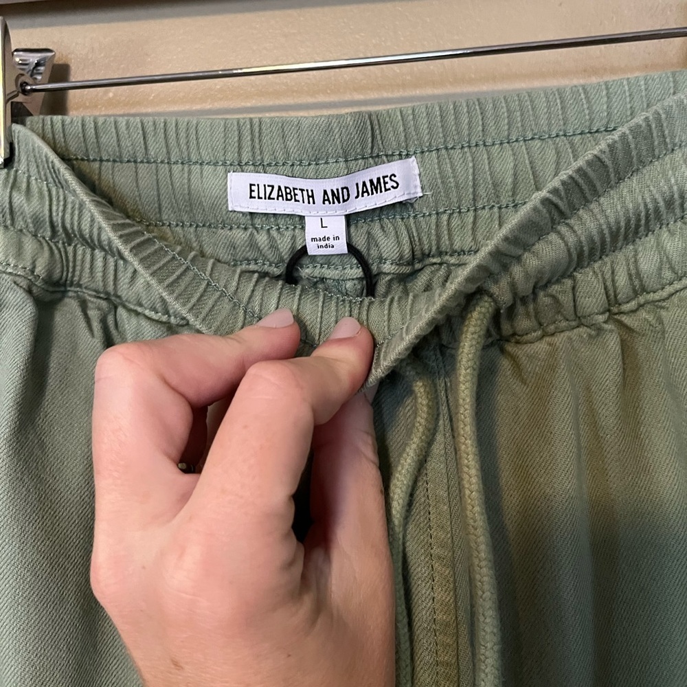 Elizabeth And James Cargo Jogger Pants - Picture 3 of 7